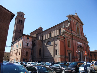 Duomo di San Cassianoとも。