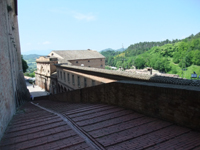 丘の上の街ウルビーノ。城塞都市、という感じです。