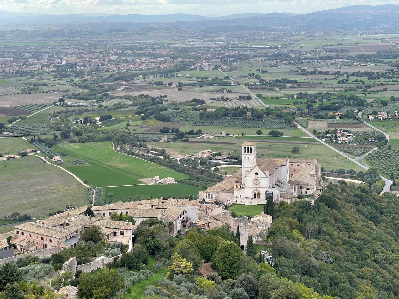 アッシジ、マッジョーレ城塞