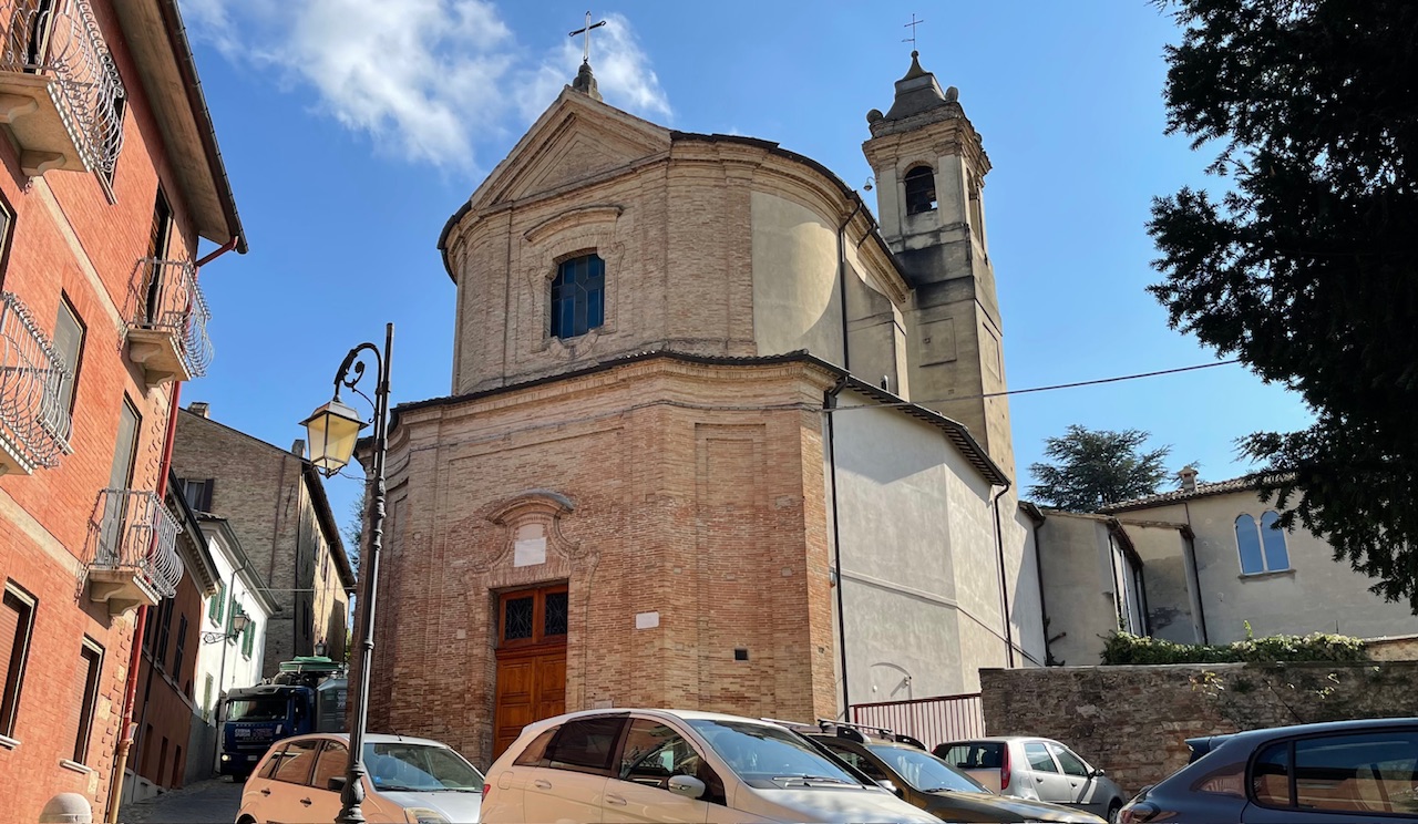 ベルティノーロ、サン・シルヴェスト教会 ベルティノーロ、サン・シルヴェスト教会