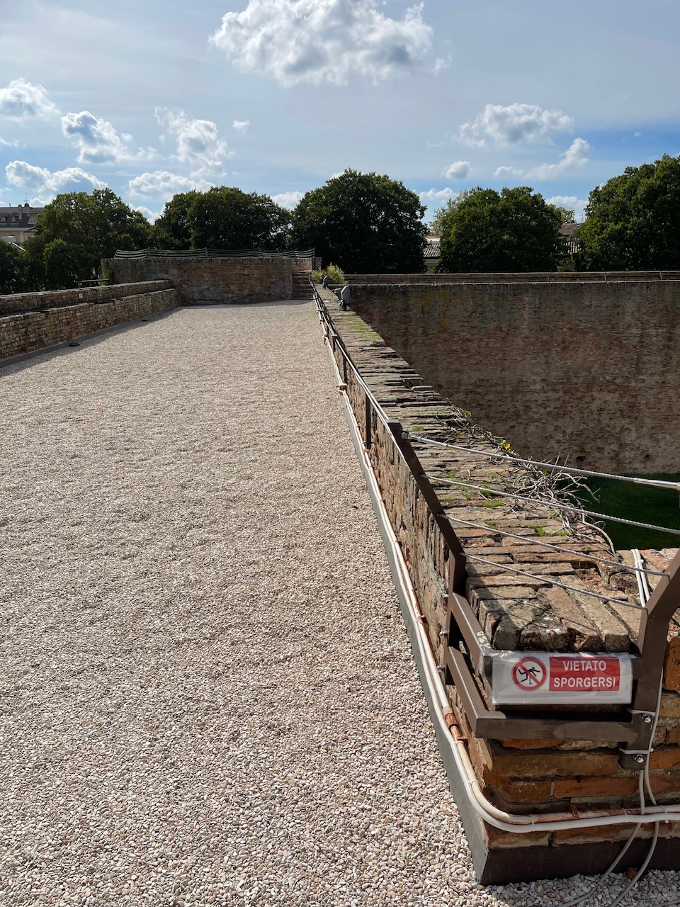 フォルリ、ラヴァルディーノ城塞