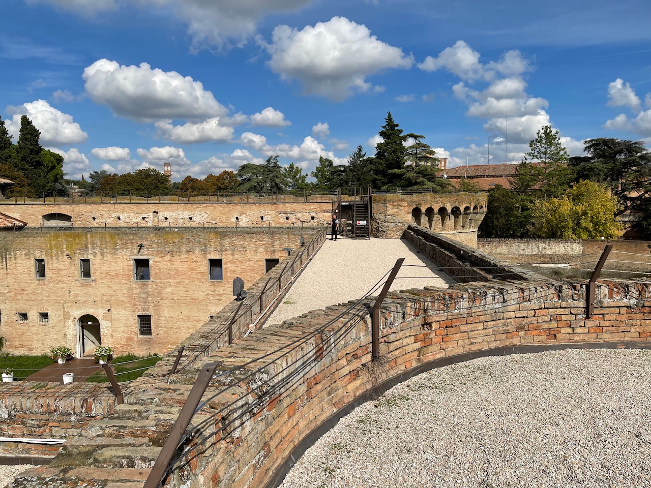 フォルリ、ラヴァルディーノ城塞