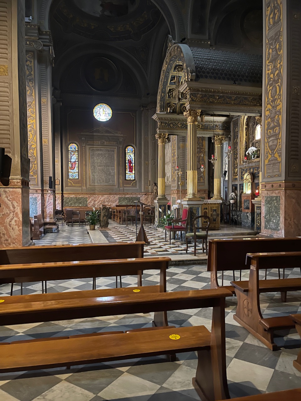 イモラ、ピラテッロ聖母教会